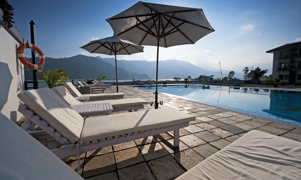 Waterfront Resort By Kgh Group Pokhara Exterior foto