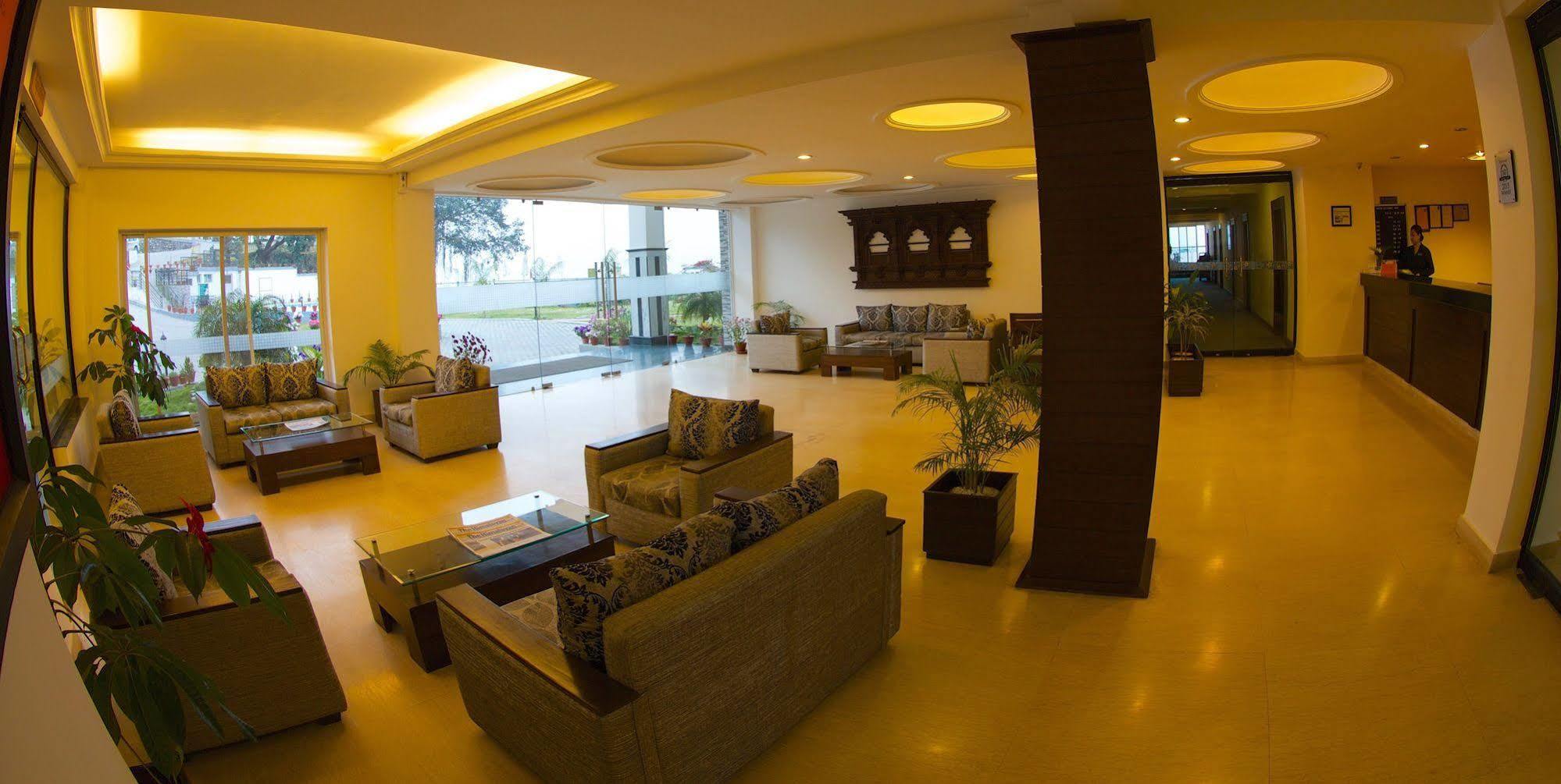 Waterfront Resort By Kgh Group Pokhara Exterior foto